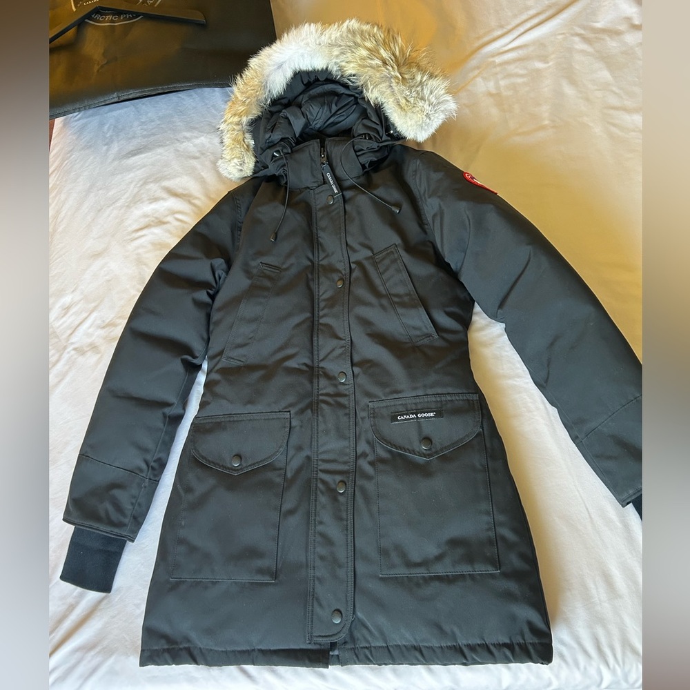 Canada Goose Trillium Parka Heritage Black Small, Like New, Full Set - Picture 2 of 16